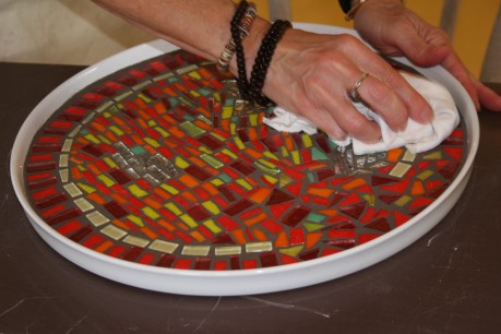 Ronnie finishing her white platter