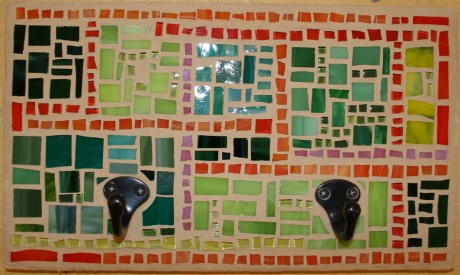 7"x12" wall hanging with hooks